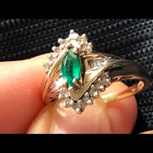 Emerald & Diamond Ring 10k Gold